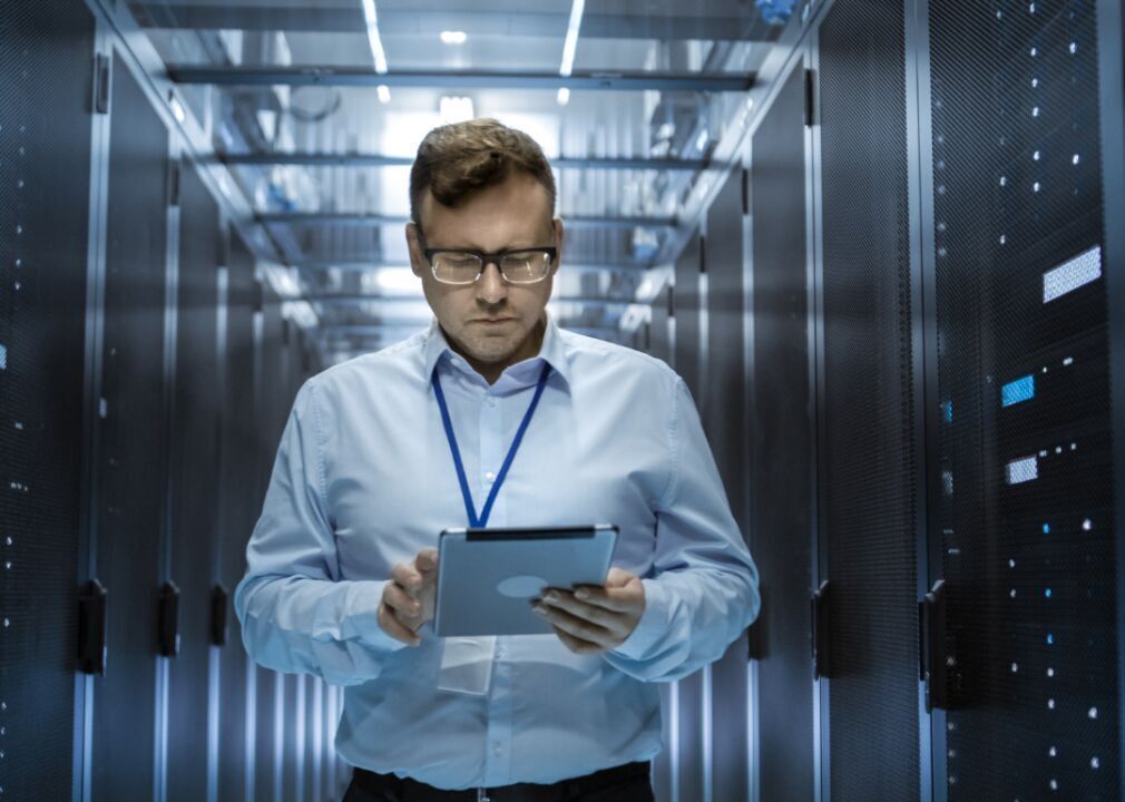 Hawaii: Computer systems analysts